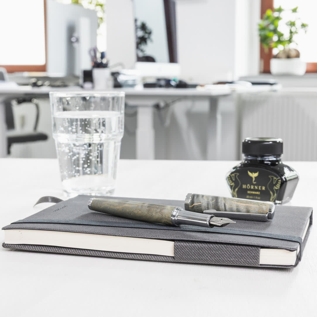 Primus Fountain Pen — view 3