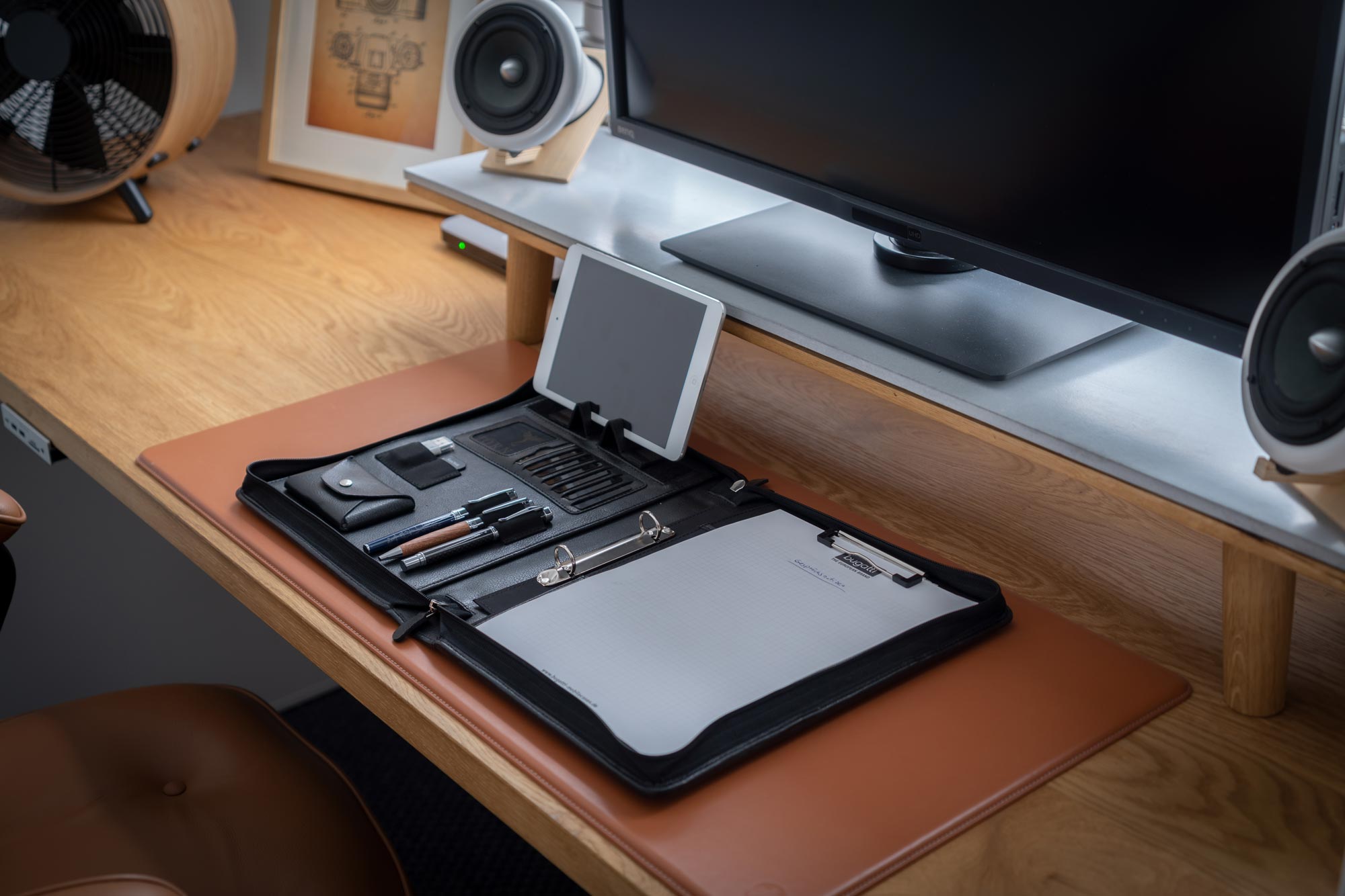 Berlin Leather Padfolio — view 7