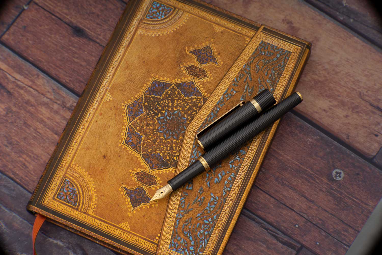 Vectrum Fountain Pen — view 7