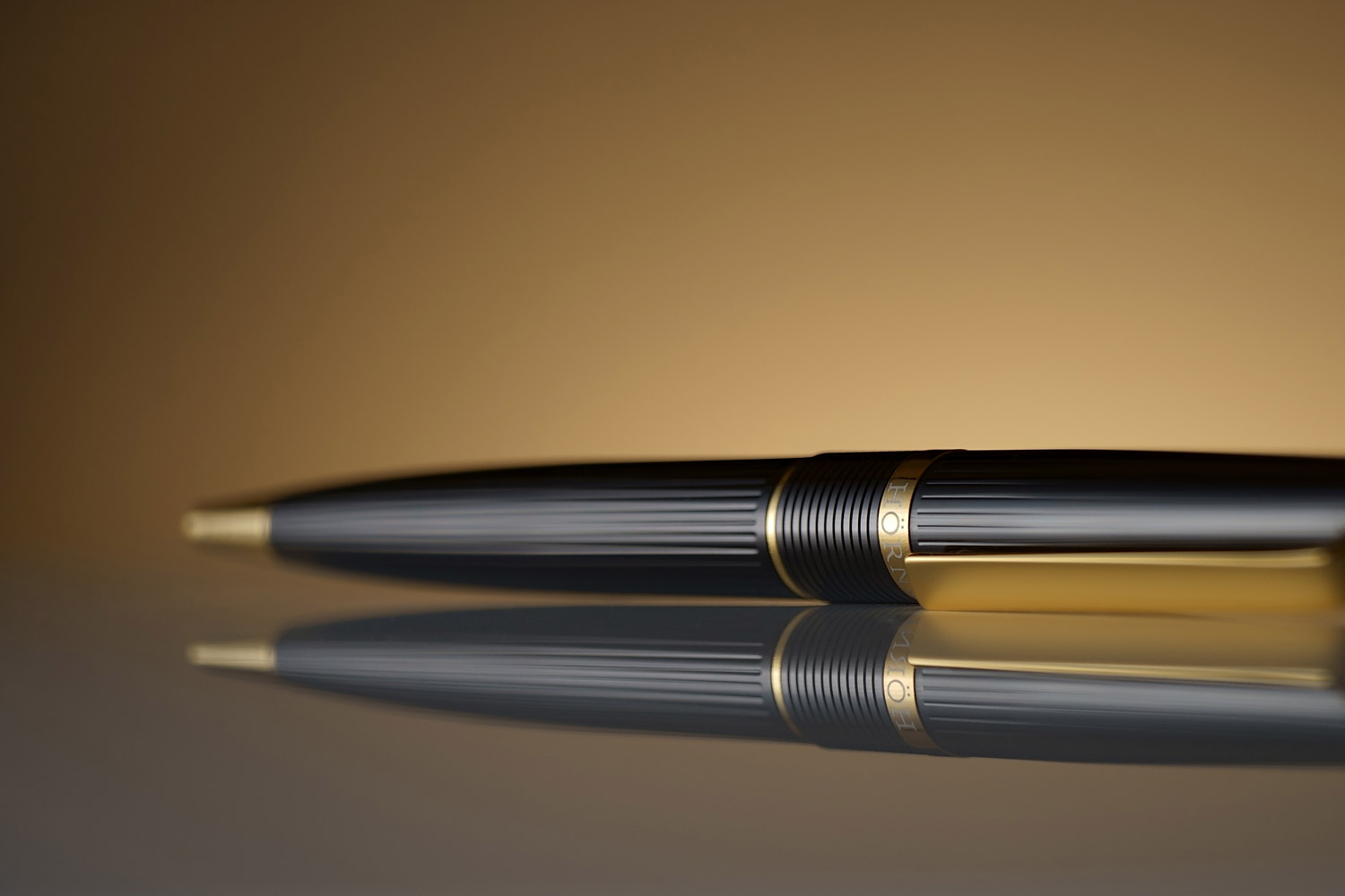 Vectrum Ballpoint Pen — view 3