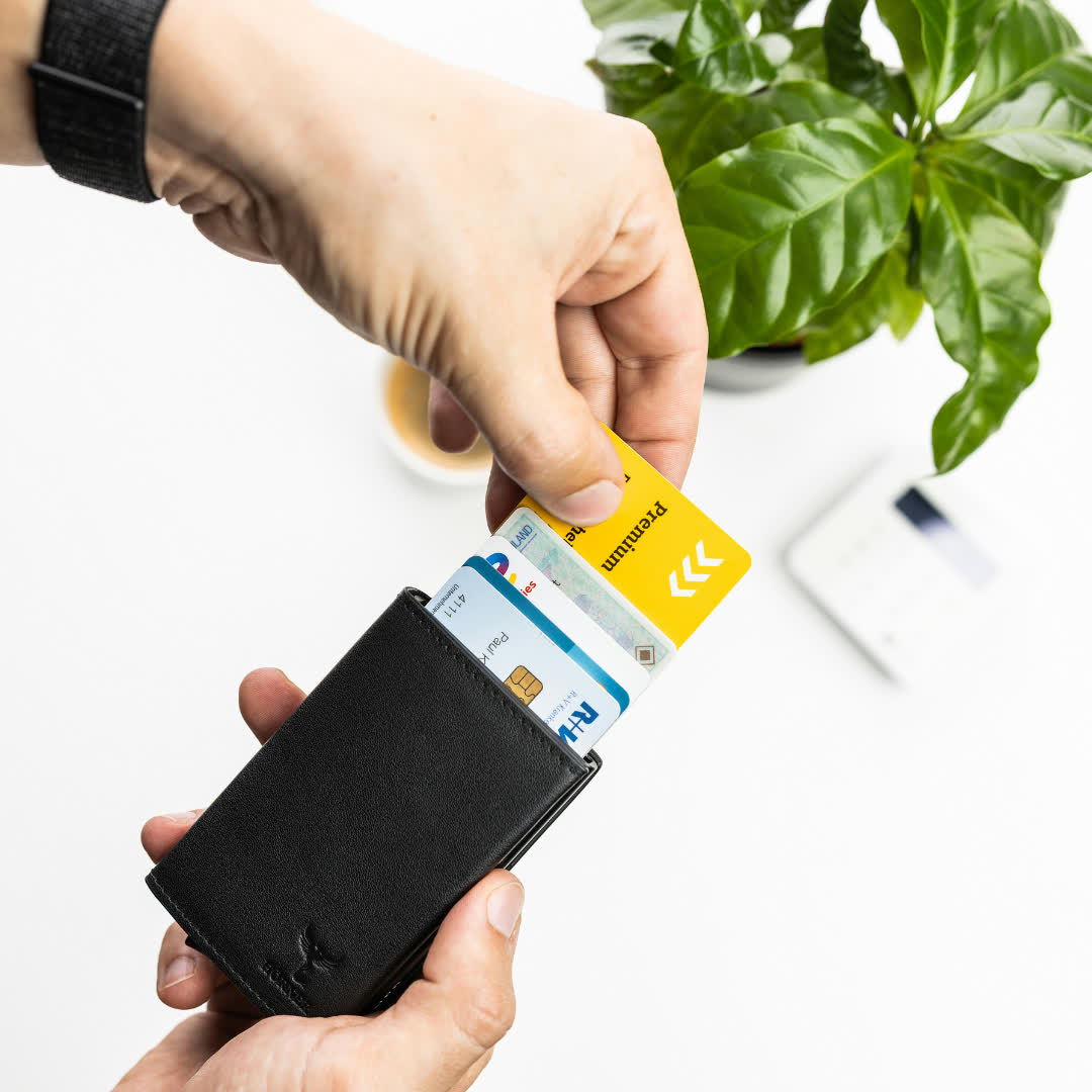 Novus Wallet — view 2