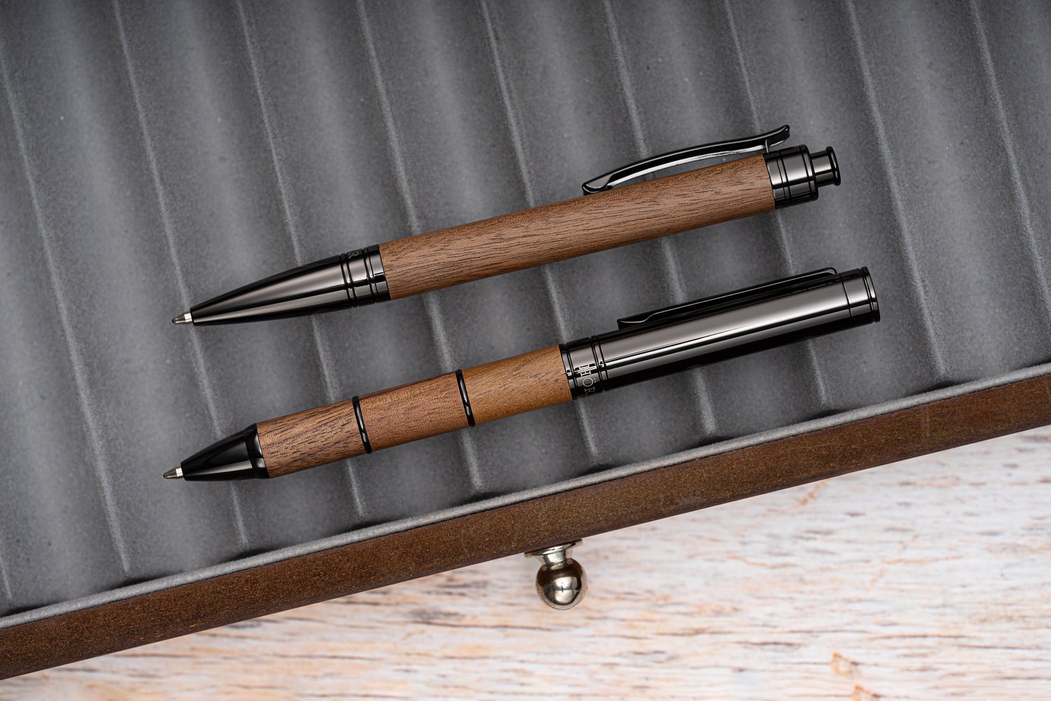 Obscurus Wooden Pen — view 3